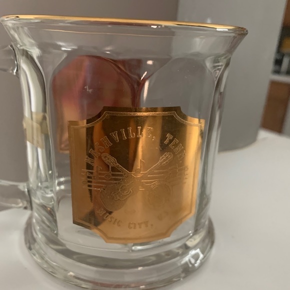 Other - NWOT Nashville Tenn Music City Mug trimmed in 22k Gold